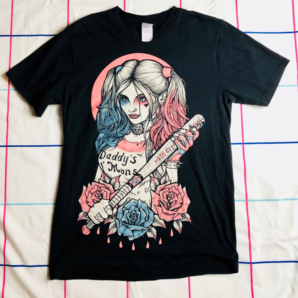 ✨Sold✨ suicidegirl artist t shirt